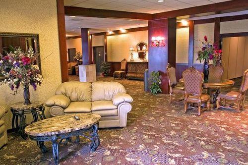 Baymont By Wyndham Mandan Bismarck Area Hotel Interior photo